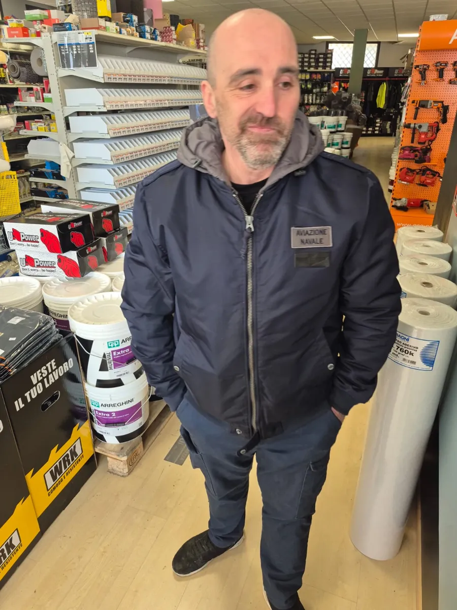 Emanuele Dicuonzo alla Bottega del Colore, a Busca